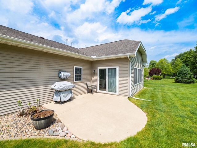 104 CONAGHAN Drive, Groveland, IL 61535