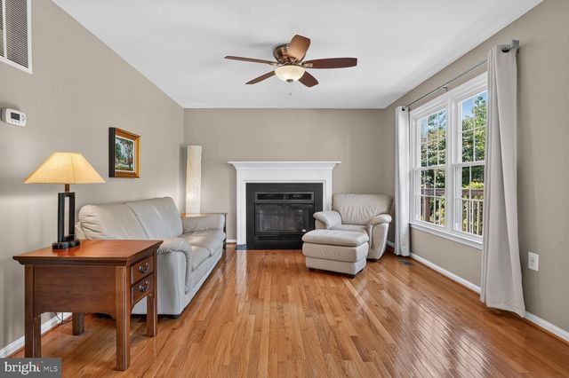 13178 LADYBANK LN, Herndon, VA 20171