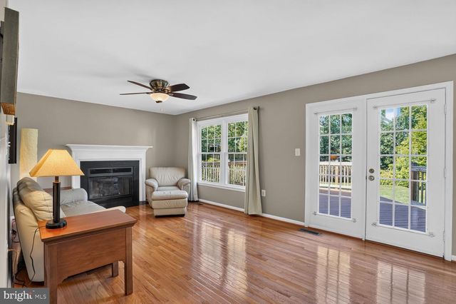 13178 LADYBANK LN, Herndon, VA 20171