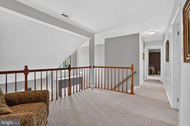 13178 LADYBANK LN, Herndon, VA 20171