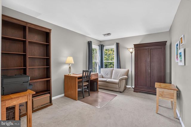 13178 LADYBANK LN, Herndon, VA 20171