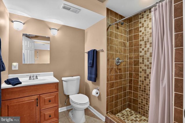 13178 LADYBANK LN, Herndon, VA 20171