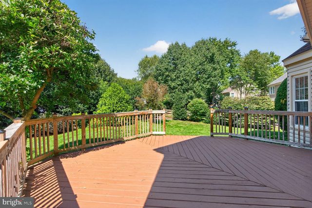 13178 LADYBANK LN, Herndon, VA 20171