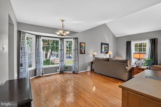 13178 LADYBANK LN, Herndon, VA 20171