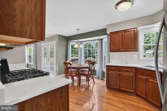 13178 LADYBANK LN, Herndon, VA 20171