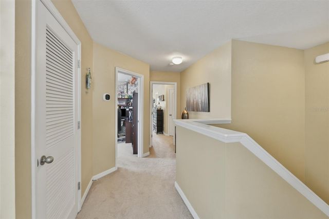 8718 TURNSTONE HAVEN PLACE, Tampa, FL 33619