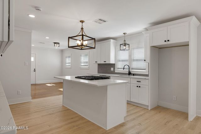 621 Saint Thomas Street, Lafayette, LA 70506