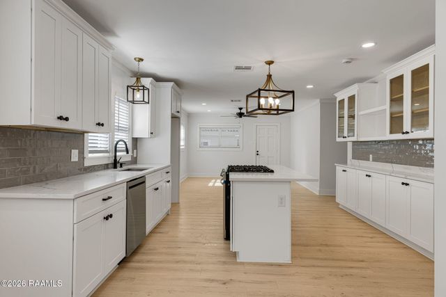 621 Saint Thomas Street, Lafayette, LA 70506