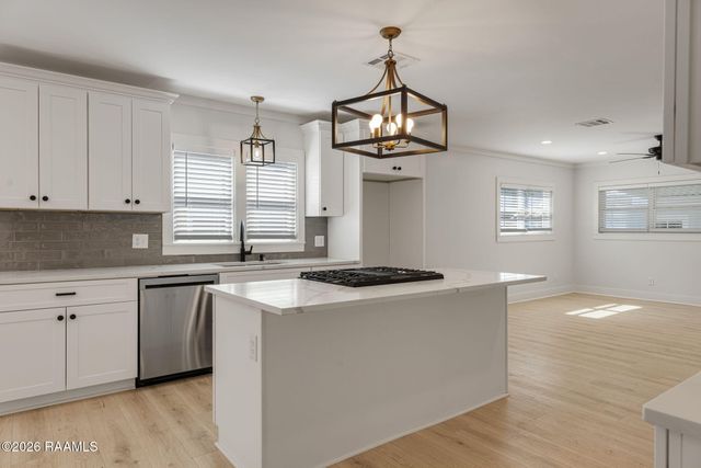 621 Saint Thomas Street, Lafayette, LA 70506