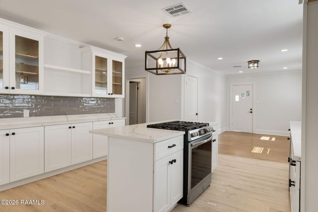 621 Saint Thomas Street, Lafayette, LA 70506