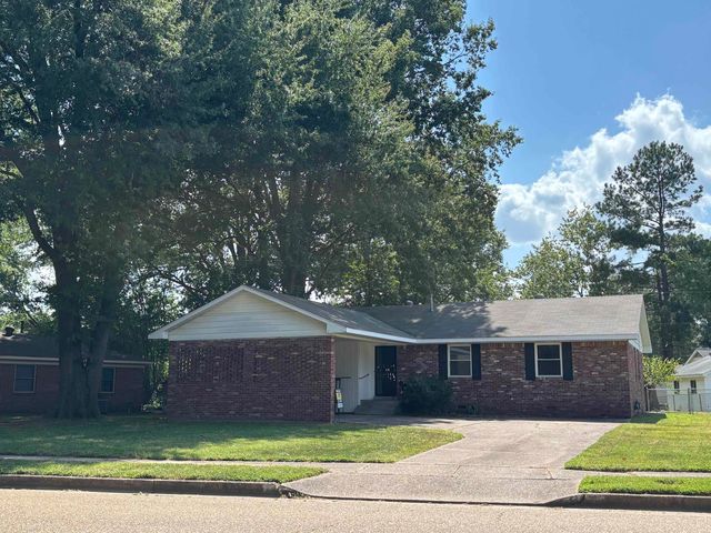7277 N JUANA DR, Millington, TN 38053