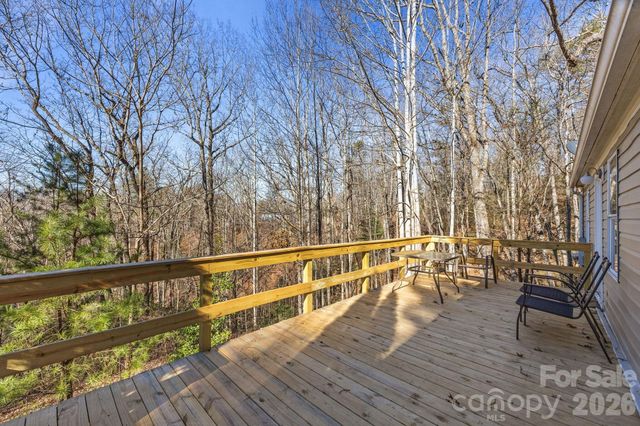 102 Scotts Cove Road, Nebo, NC 28761