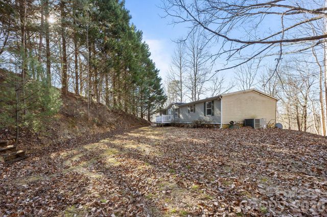 102 Scotts Cove Road, Nebo, NC 28761