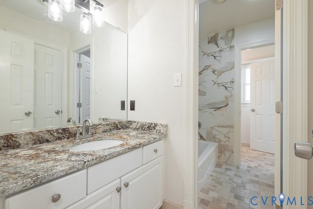 12206 Country Hills Ter, Glen Allen, VA 23059