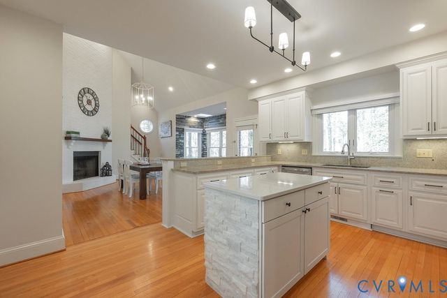 12206 Country Hills Ter, Glen Allen, VA 23059