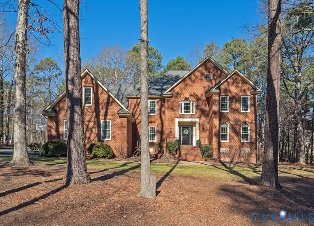 12206 Country Hills Ter, Glen Allen, VA 23059