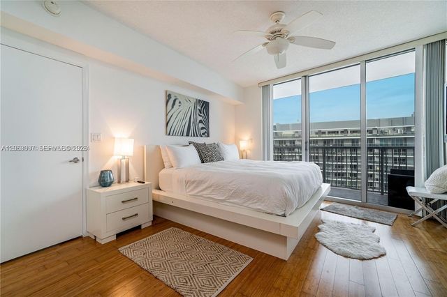 1750 N Bayshore Dr 5505, Miami, FL 33132