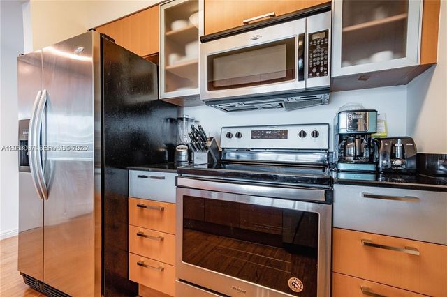 1750 N Bayshore Dr 5505, Miami, FL 33132