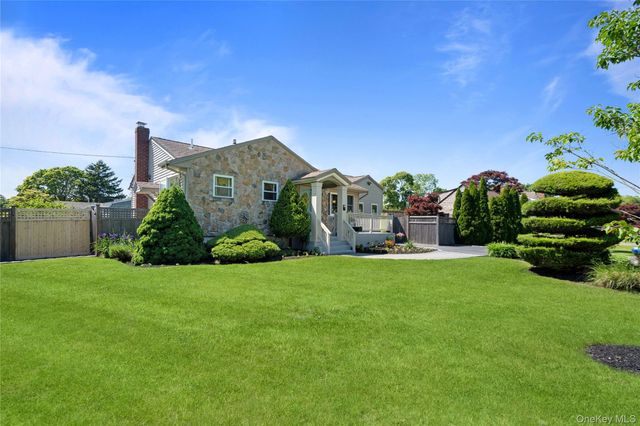 36 Lumur Drive, Sayville, NY 11782