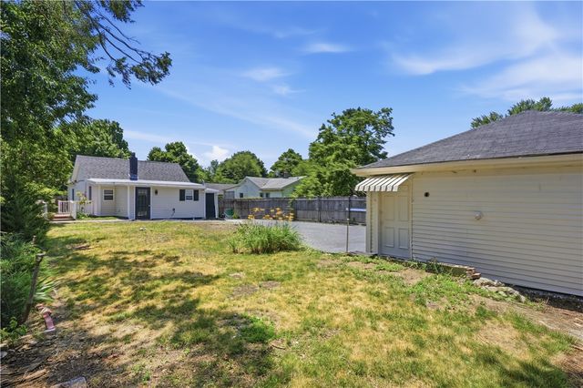 45 Marine Avenue, Warwick, RI 02888