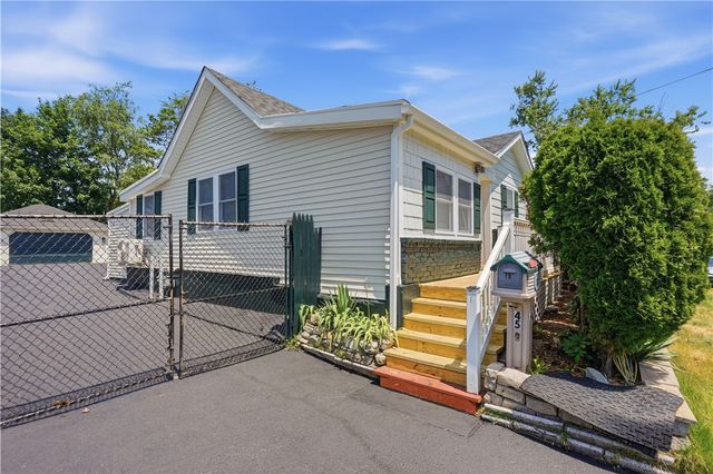 45 Marine Avenue, Warwick, RI 02888