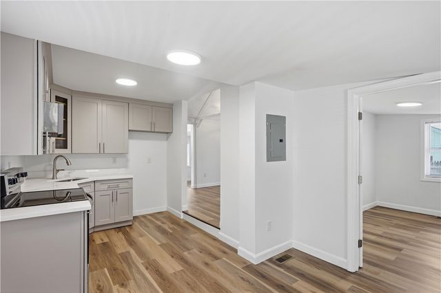 45 Marine Avenue, Warwick, RI 02888