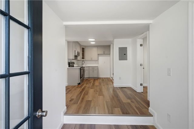 45 Marine Avenue, Warwick, RI 02888