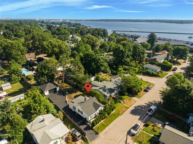 45 Marine Avenue, Warwick, RI 02888
