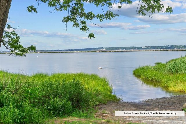 45 Marine Avenue, Warwick, RI 02888
