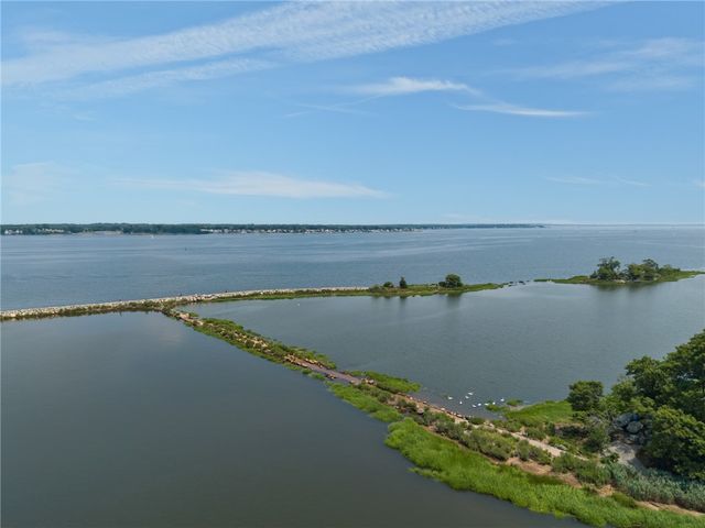 45 Marine Avenue, Warwick, RI 02888