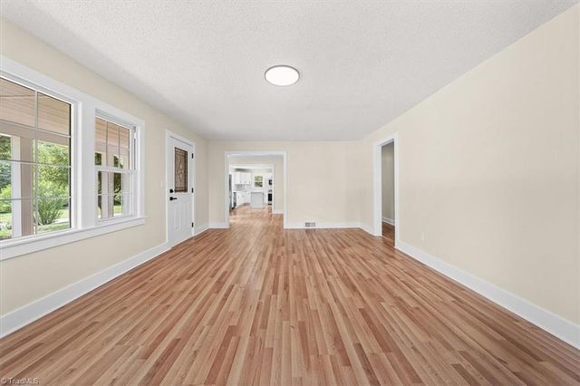1720 Fisher Ferry Street, Thomasville, NC 27360