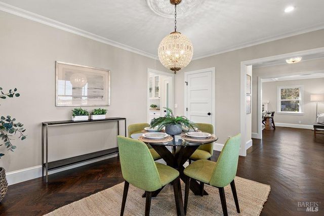 321 Alexander St, Crockett, CA 94525