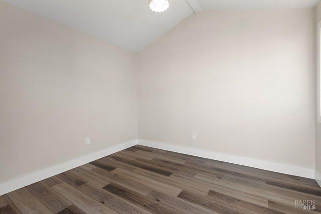 321 Alexander St, Crockett, CA 94525