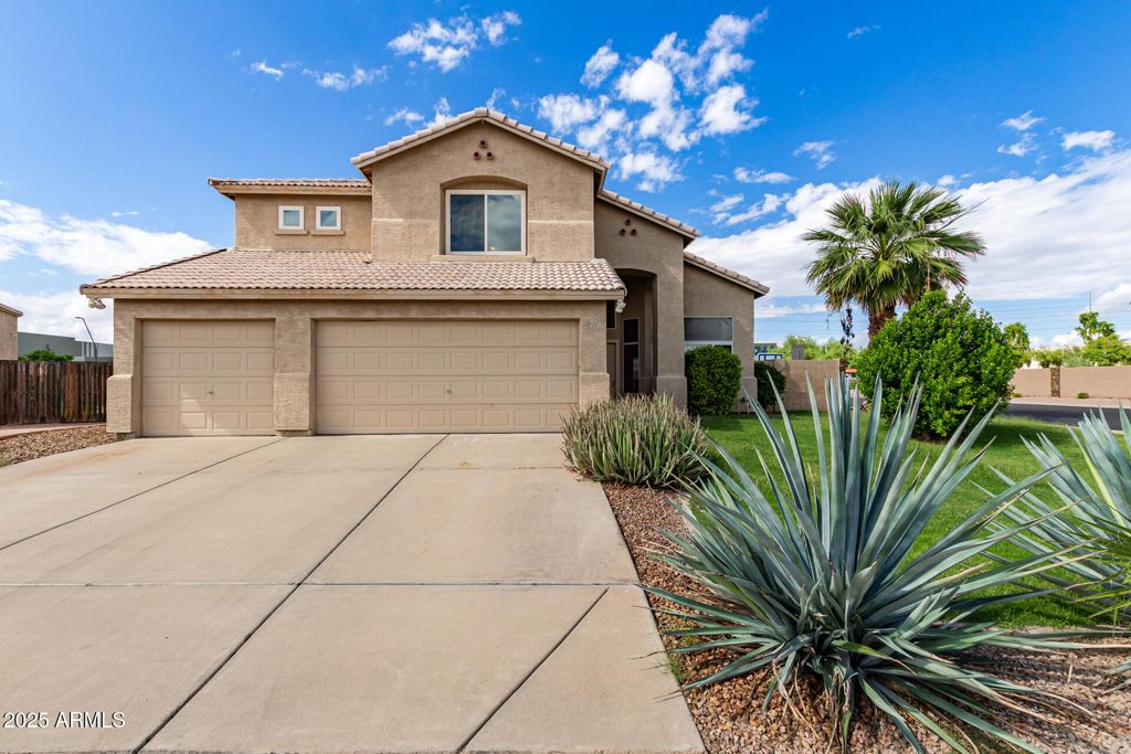 8274 S STEPHANIE Lane, Tempe, AZ 85284