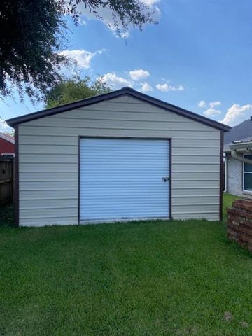 1009 Hickman Street, Westlake, LA 70669