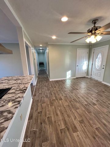 287 Stinson Road, Holly Springs, MS 38635