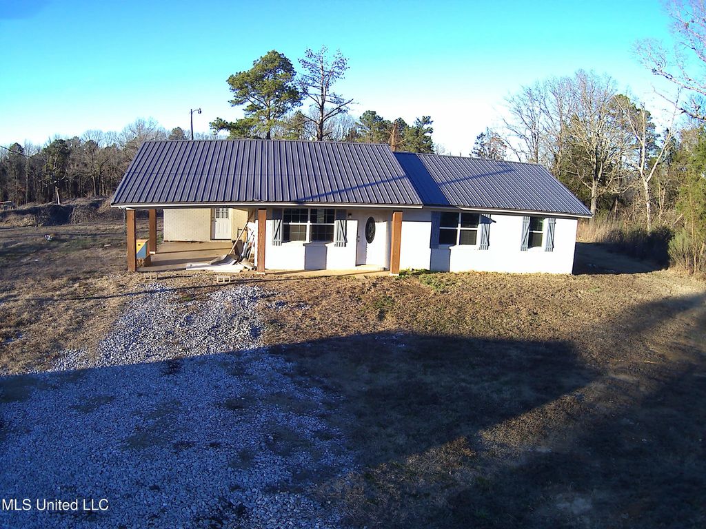 287 Stinson Road, Holly Springs, MS 38635