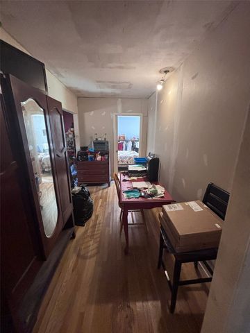 3024 Ruidosa Avenue, Dallas, TX 75228