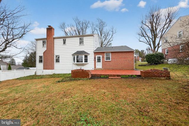 7 FAWN CIR, Malvern, PA 19355