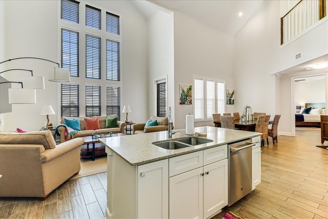 137 Palmilla 303, Port Aransas, TX 78373