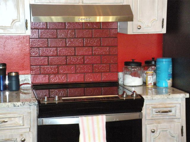2240 Sycamore, Paris, TX 75460