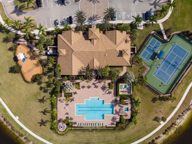 440 Sonoma Isles Circle, Jupiter, FL 33478