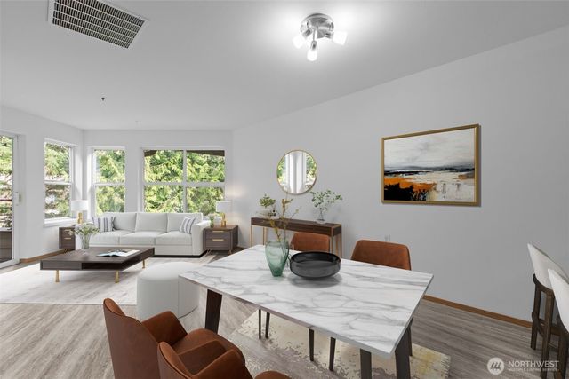 1822 152nd #E-308, Bellevue, WA 98007