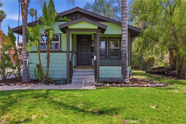 1132 E Citrus Avenue, Redlands, CA 92374
