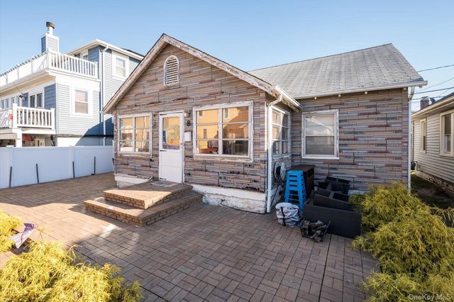 8 July Walk, Long Beach, NY 11561