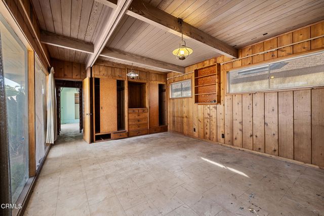 630 W Roderick Avenue, Oxnard, CA 93030