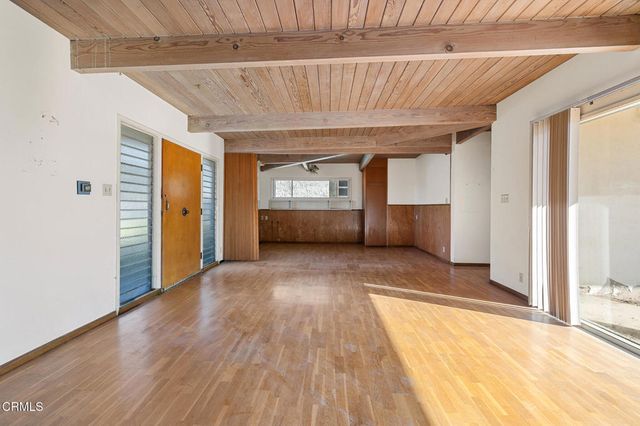 630 W Roderick Avenue, Oxnard, CA 93030