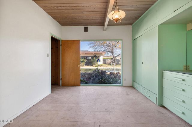 630 W Roderick Avenue, Oxnard, CA 93030