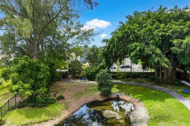 6901 Giralda Circle, Boca Raton, FL 33433