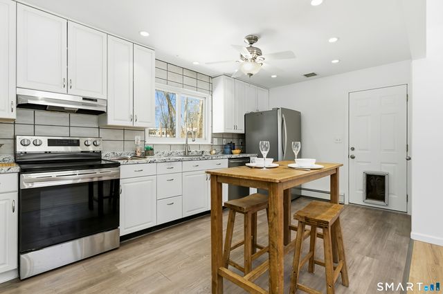 23 Ridgefield Road, Wallingford, CT 06492